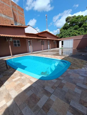 CASAS com PISCINA SENSACIONAIS NO CENTRO
